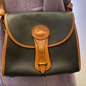 Vintage Dooney & Bourke crossbody